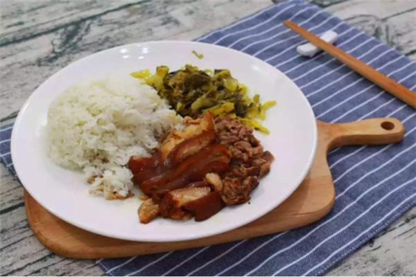 猪戈戈超级猪脚饭