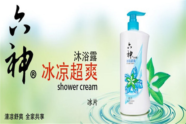 六神花露水