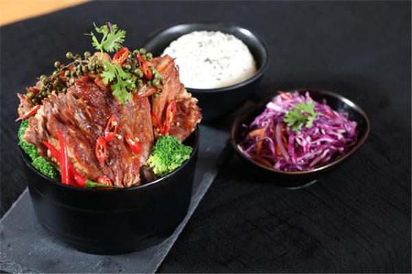 膳锦记辣骨饭