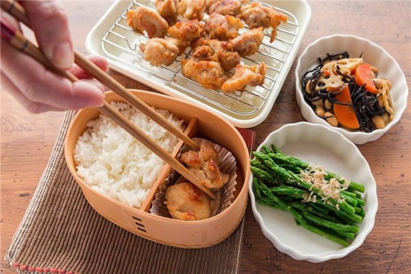 寻麦中式快餐