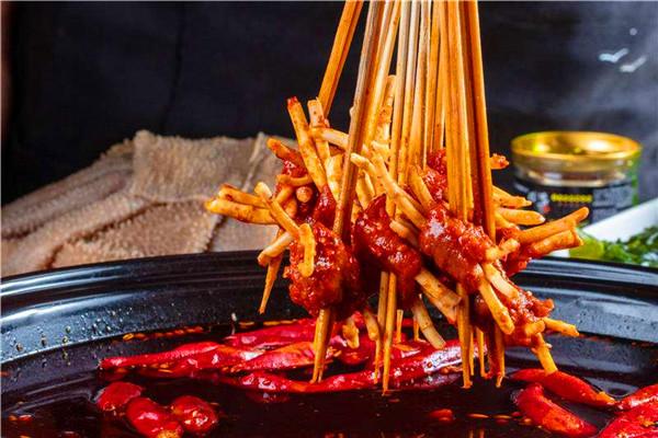 李记秤盘串串牛杂火锅