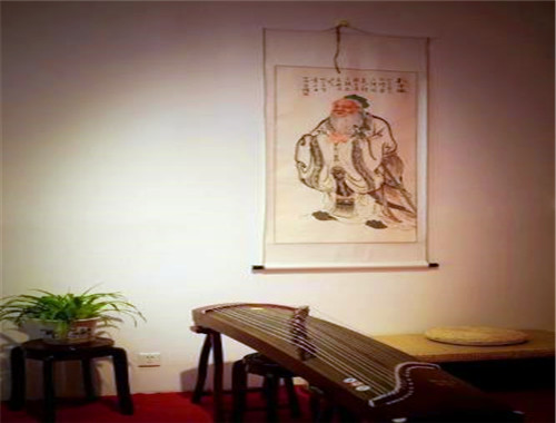 泓德国学馆
