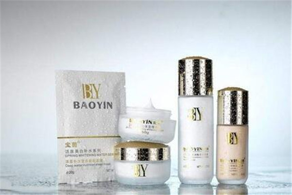 东滋润化妆品加盟