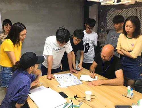 欧名艺术留学