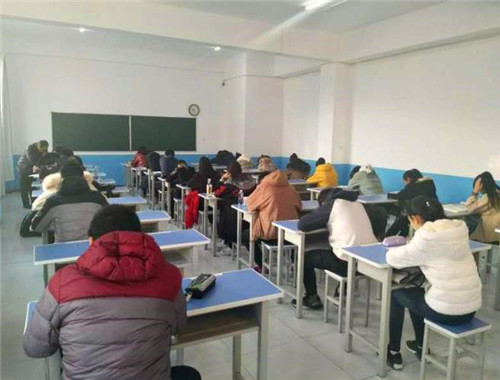 卓昂教育