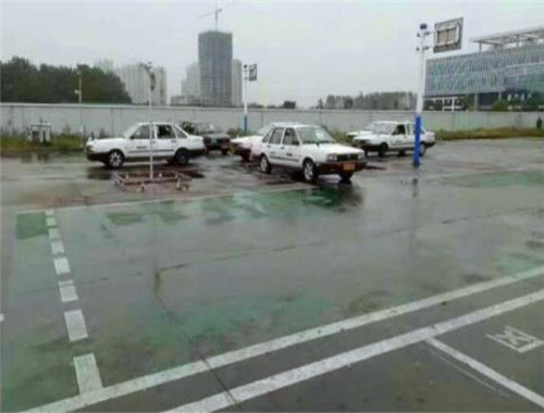 瀚闻驾校