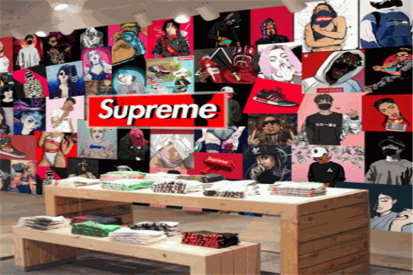 supreme服饰
