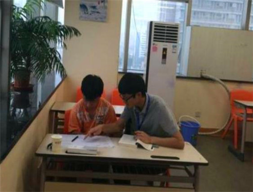 弘宇教育