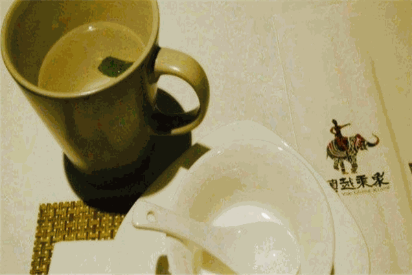 滇越乘象云南餐厅