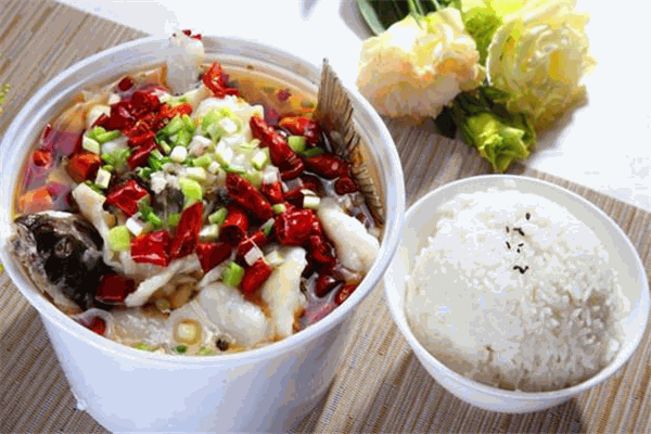 渝万吉酸菜鱼米饭