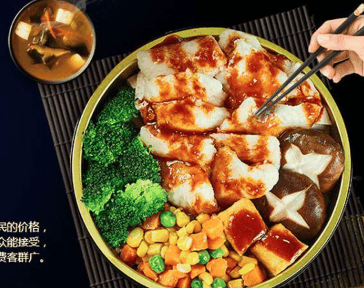 拾煲街烩烧饭
