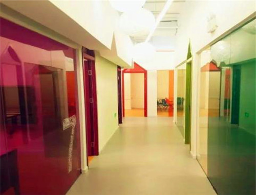 新概念学校