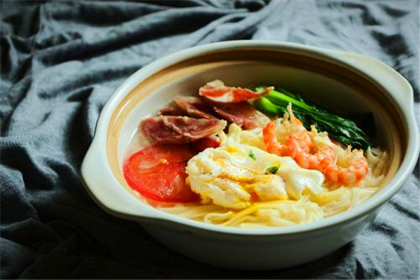 红灯笼面馆
