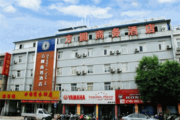 方圆大酒店