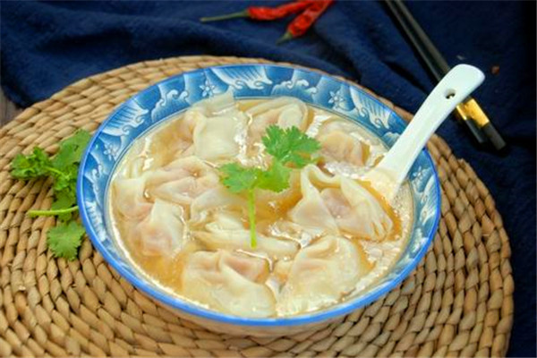 德铭馄饨