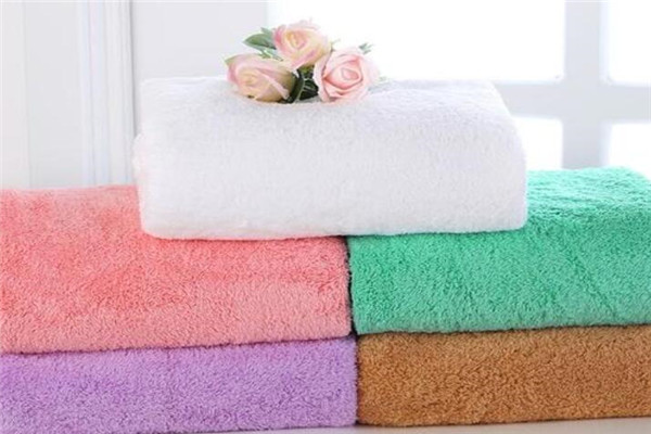 六颗松毛浴巾加盟