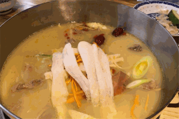 大鹅火锅卤煮