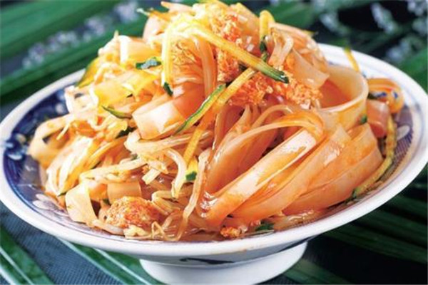 孟华擀面皮