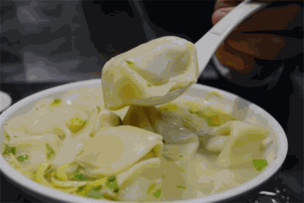 刀鱼馄饨