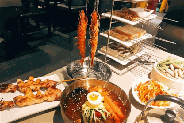 金泉美食宫