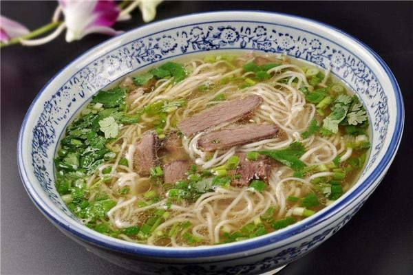 吾麦道牛肉面