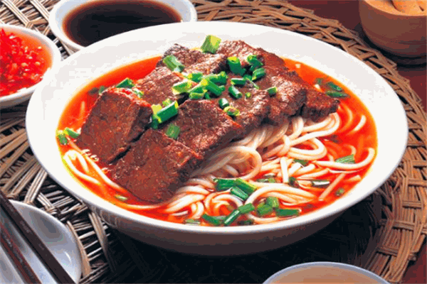 牛小厨干挑牛肉粉