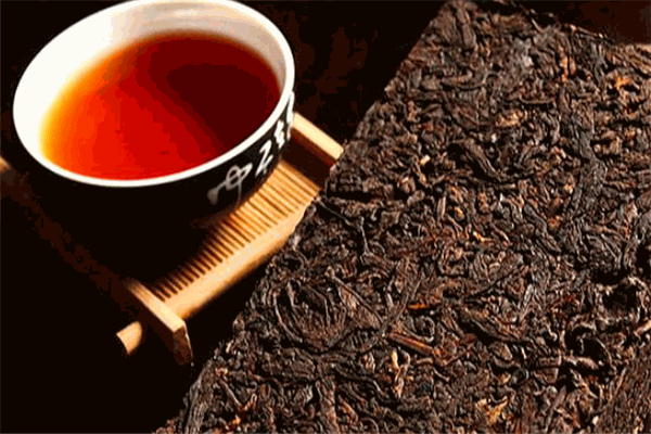 茶怪张