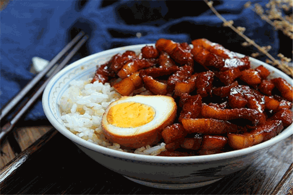 大三元卤肉饭