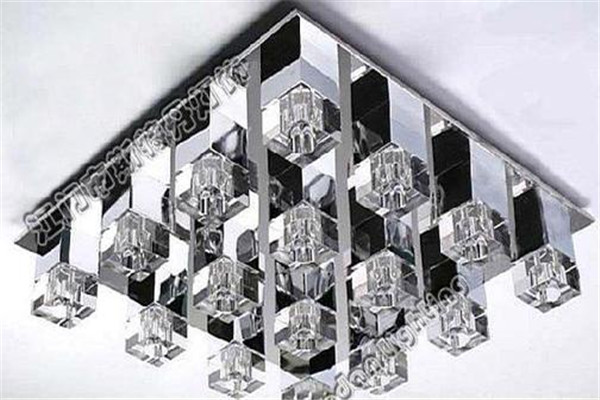 斯特丹灯具加盟