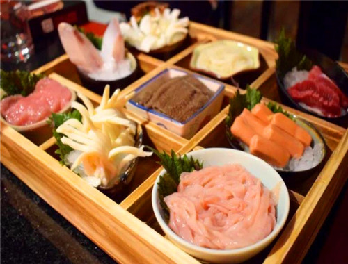 锅战火锅食材超市
