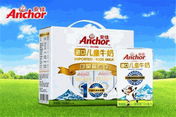 安佳纯牛奶