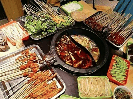 签佰度串串火锅