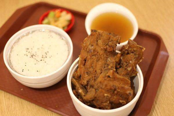 老滋味排骨米饭