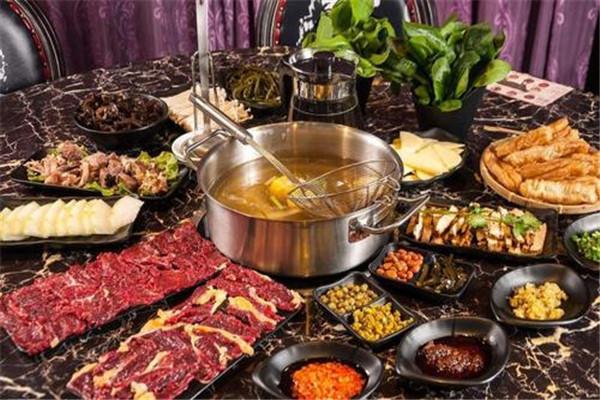 小栈牛潮汕牛肉火锅