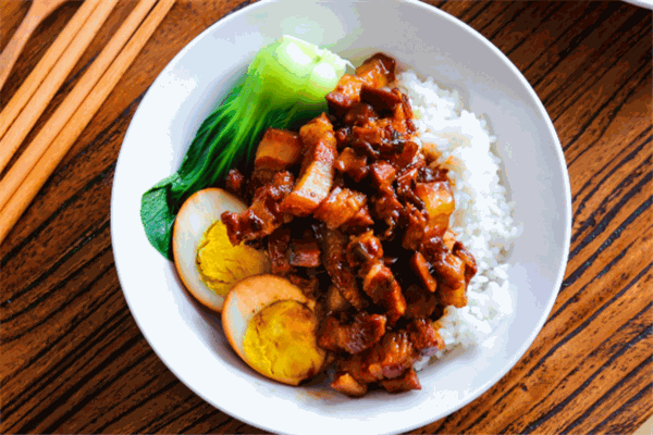 禾记卤肉饭