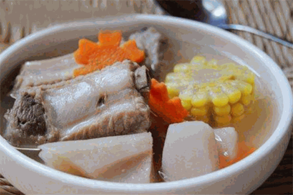 杨记菜饭骨头汤