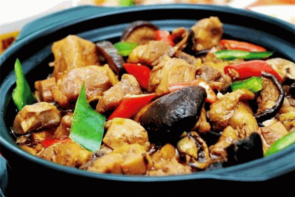 儒家阁黄焖鸡米饭