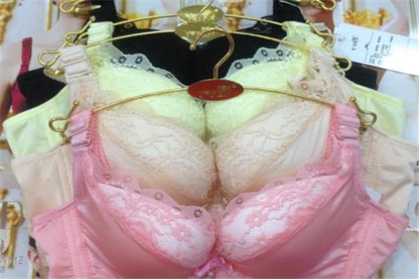 黛慕丝内衣