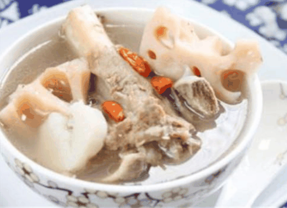 鲜牛肉大骨汤