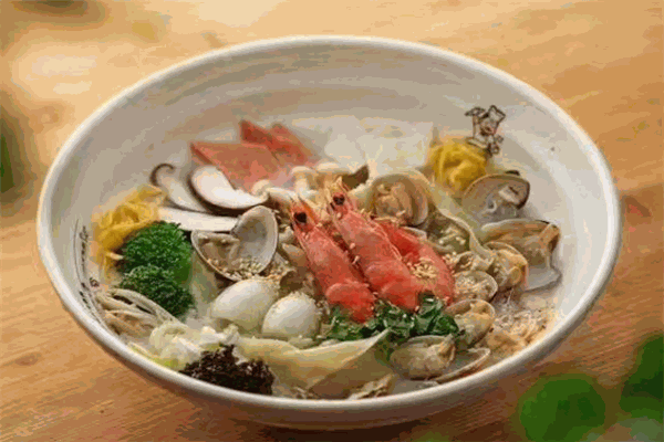功傅馄饨