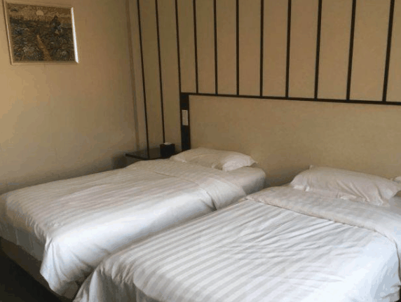 阳光新地大酒店