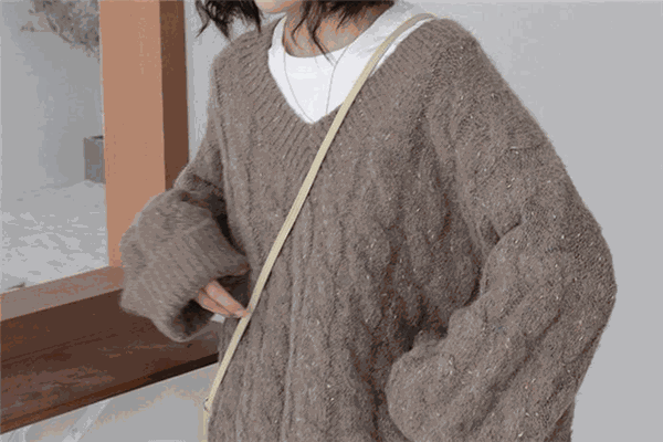 入卡女装