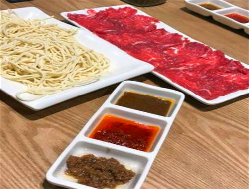 百合里牛肉火锅
