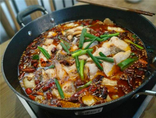 肥肠鱼火锅