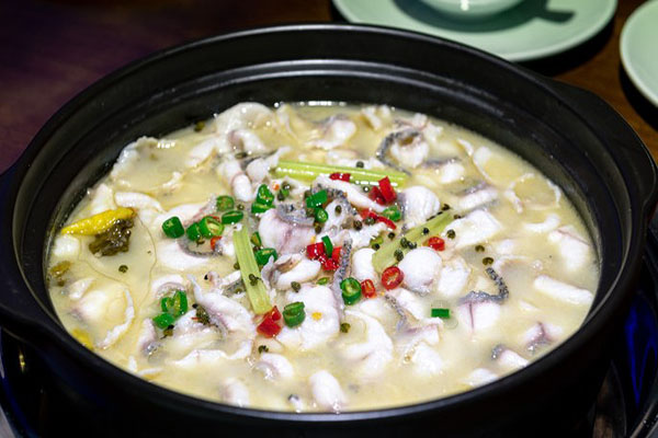 功夫酸菜鱼米饭