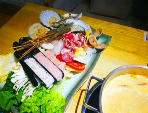 生如夏花泰式火锅