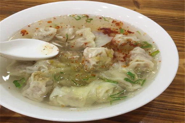 大嘴馄饨