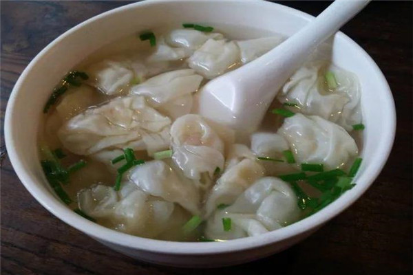 大嘴馄饨