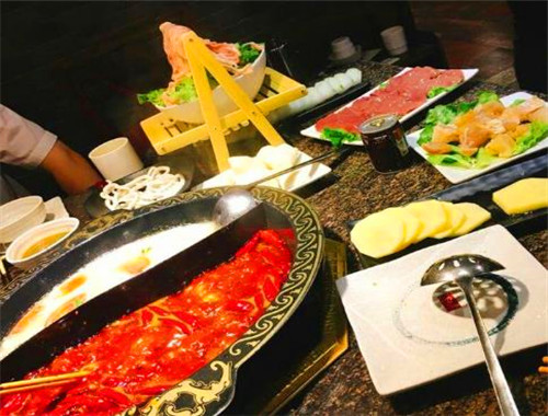 渝府大院火锅