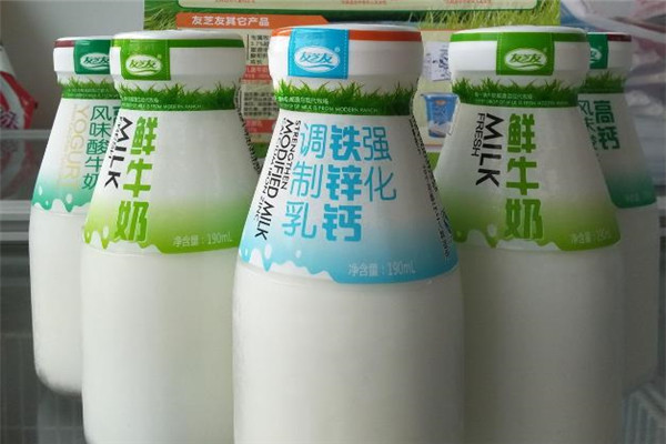 友芝友鲜奶
